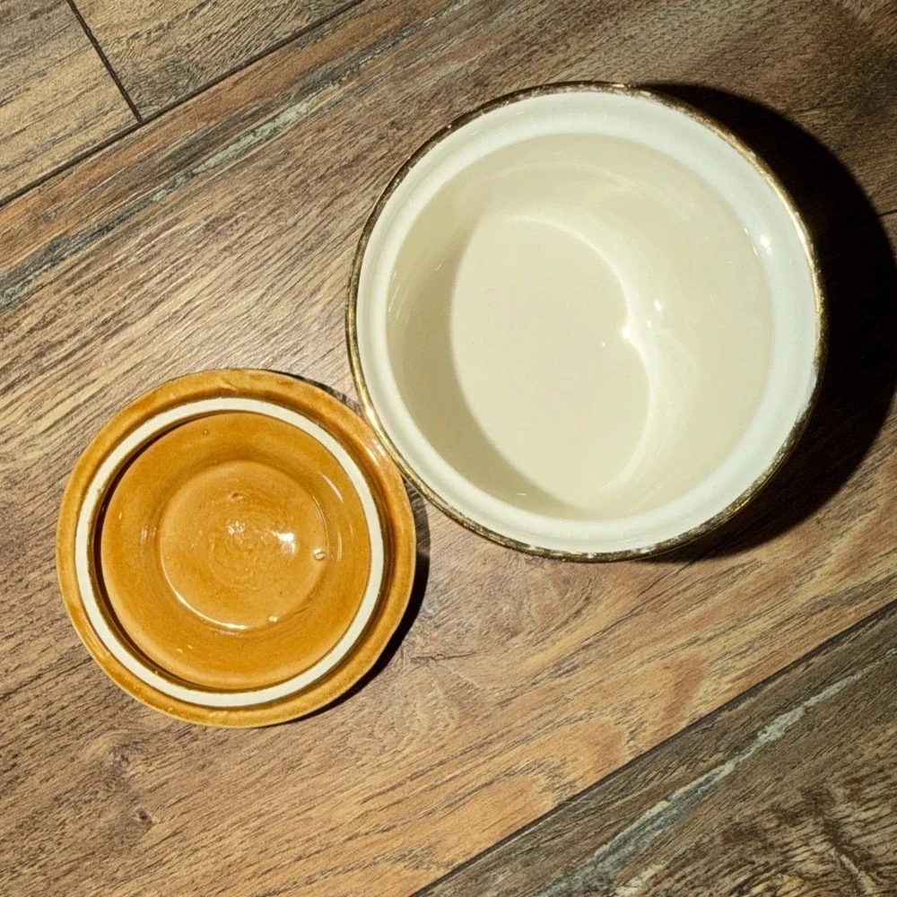 Vtg Crown Devon Staffordshire England Ceramic Container Orange‎ Beige Fruit Nuts